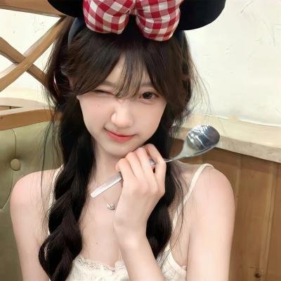 总裁爸爸你跪下，宝宝求你点事