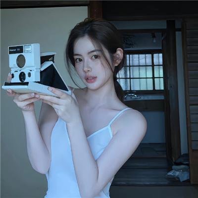 手搓航母你不信裁我后哭什么